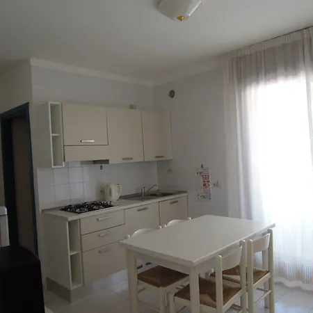 Great With Balcony Apartment