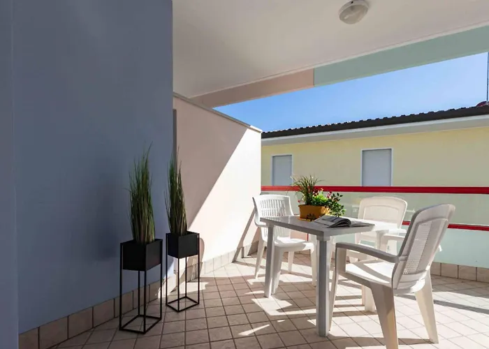 Daire Great With Balcony Bibione