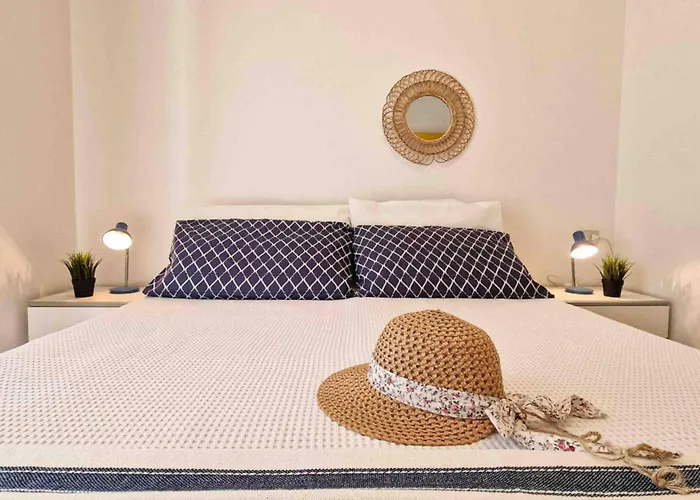 Great With Balcony Daire